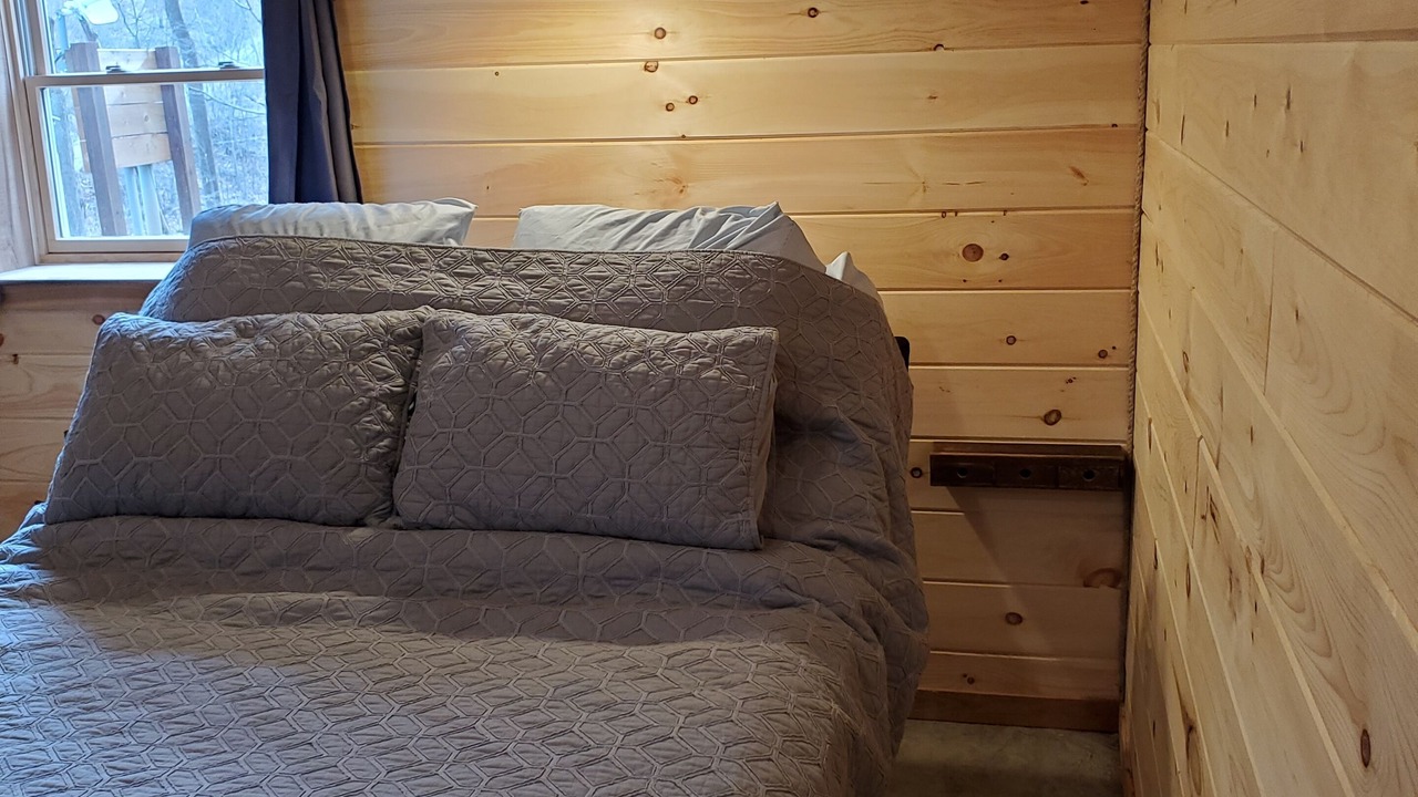 Photo of Bedroom in Rockbridge