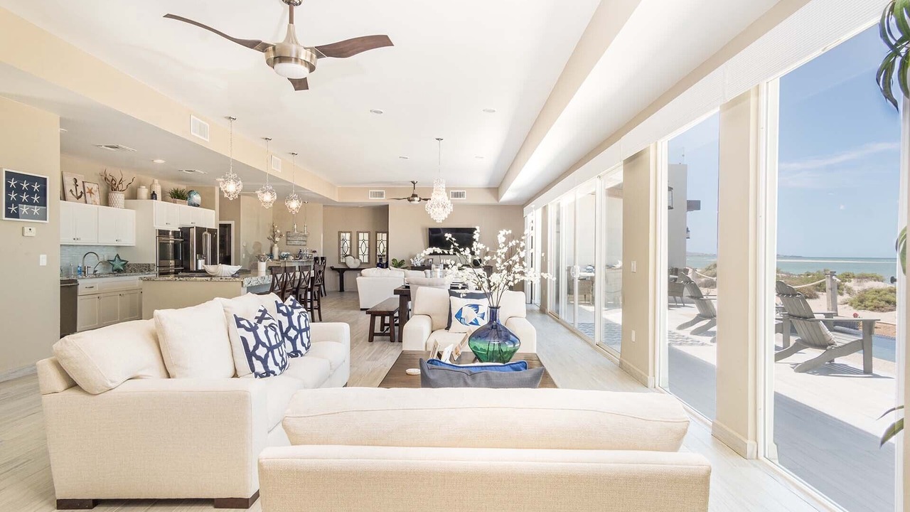 Photo of Bedroom in Laguna Shores