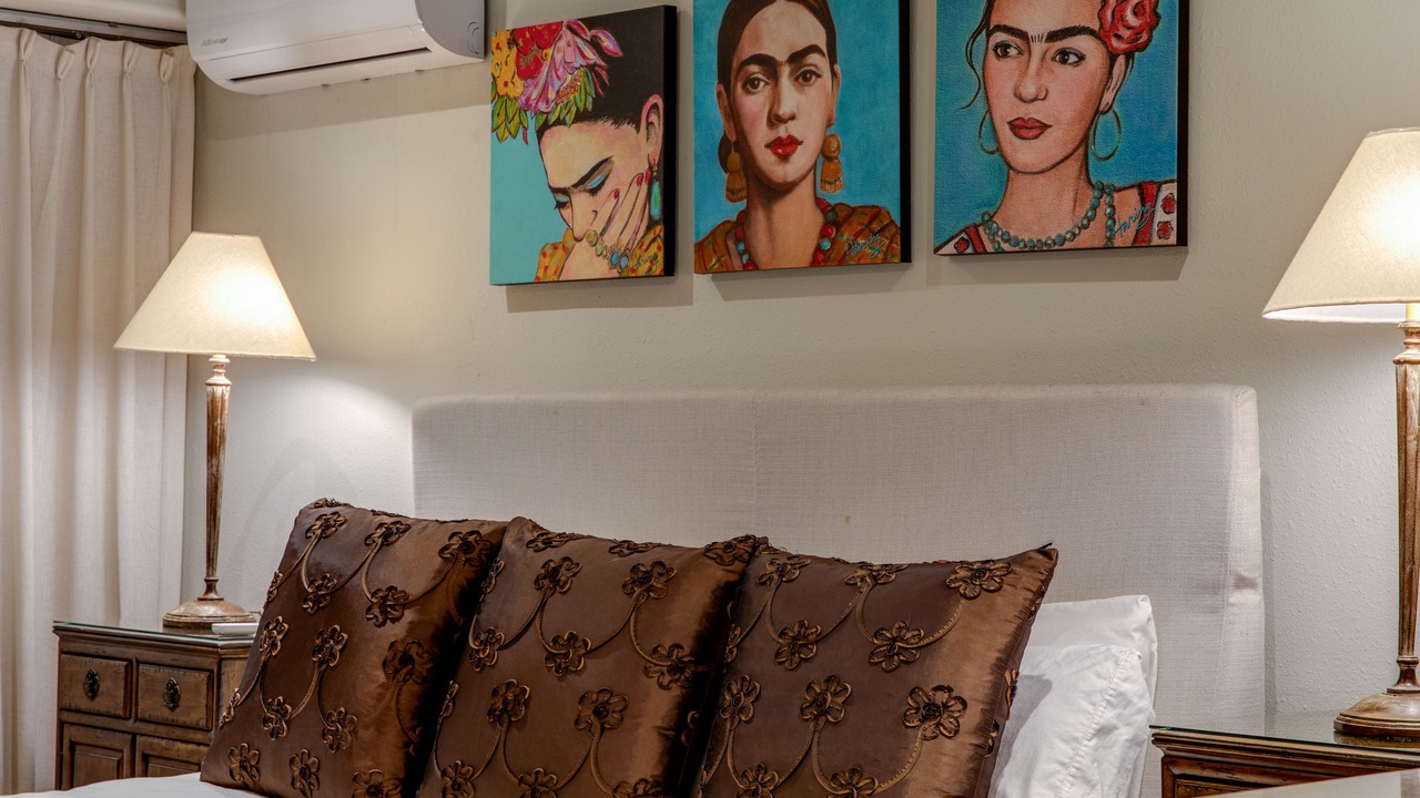 Photo of Bedroom in Romantic Zone