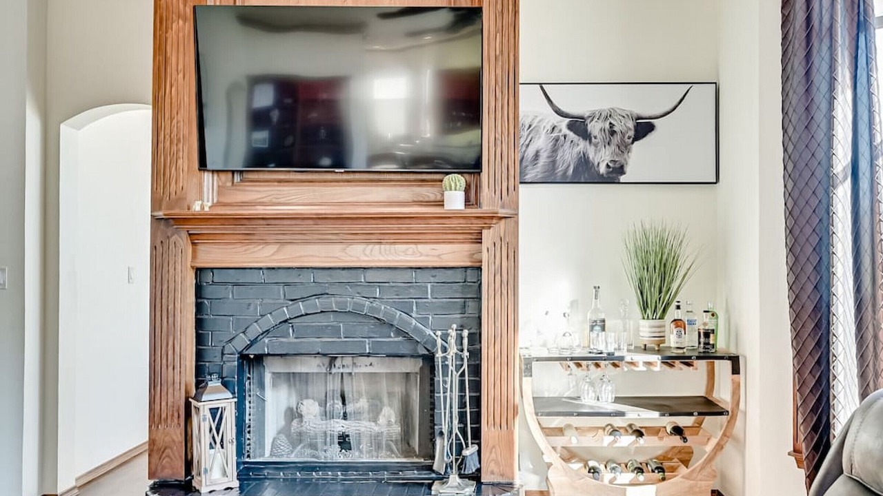 Photo of Livingroom in Cedar Hill