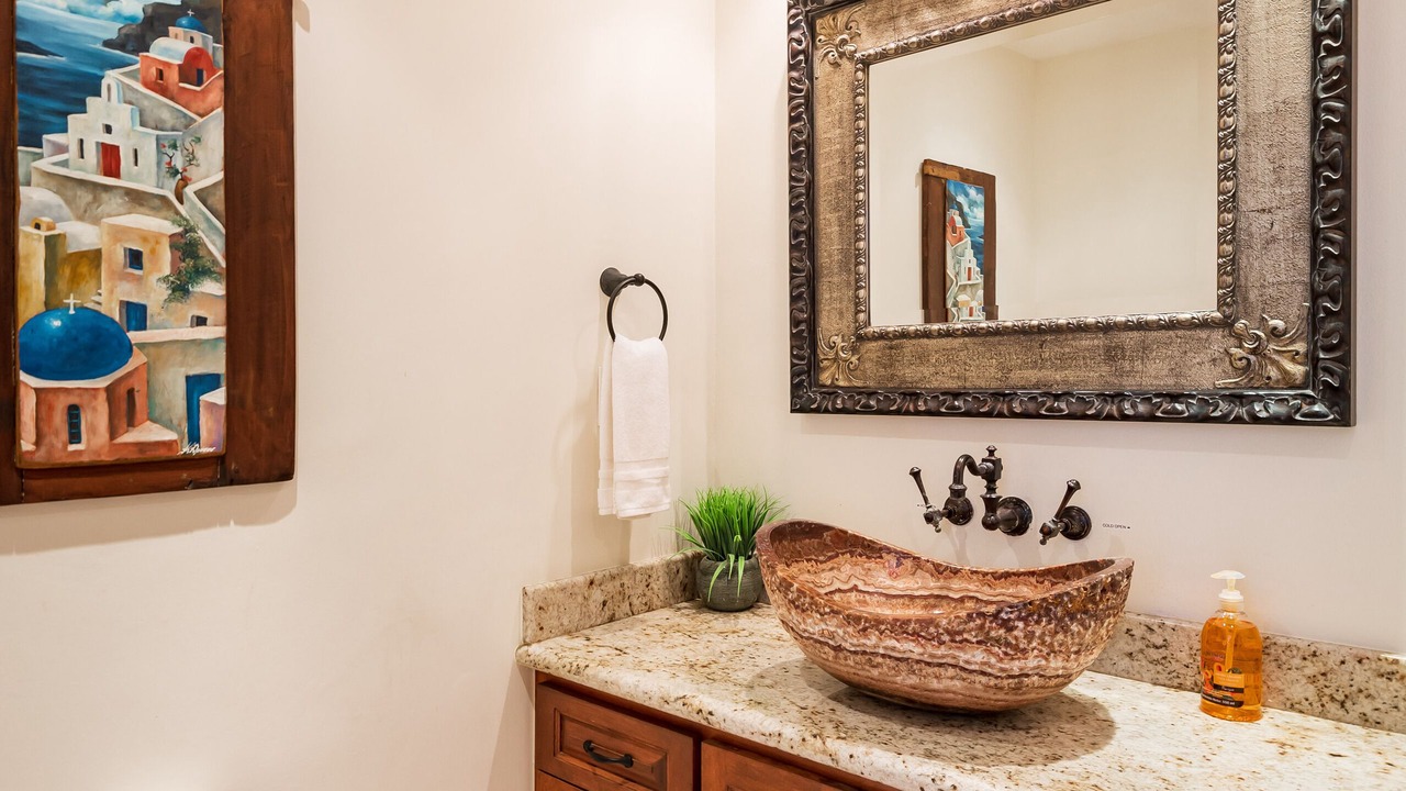 Photo of Bathroom in Buzzards