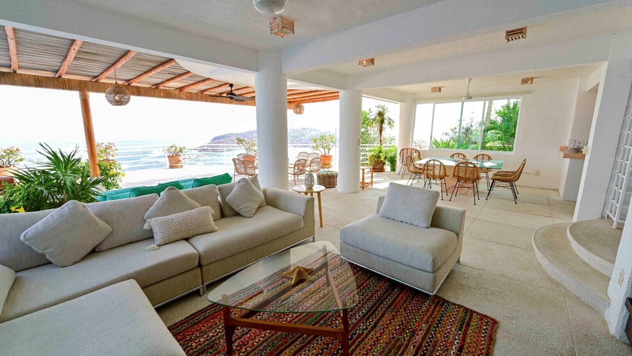 Photo of Livingroom in Caleta
