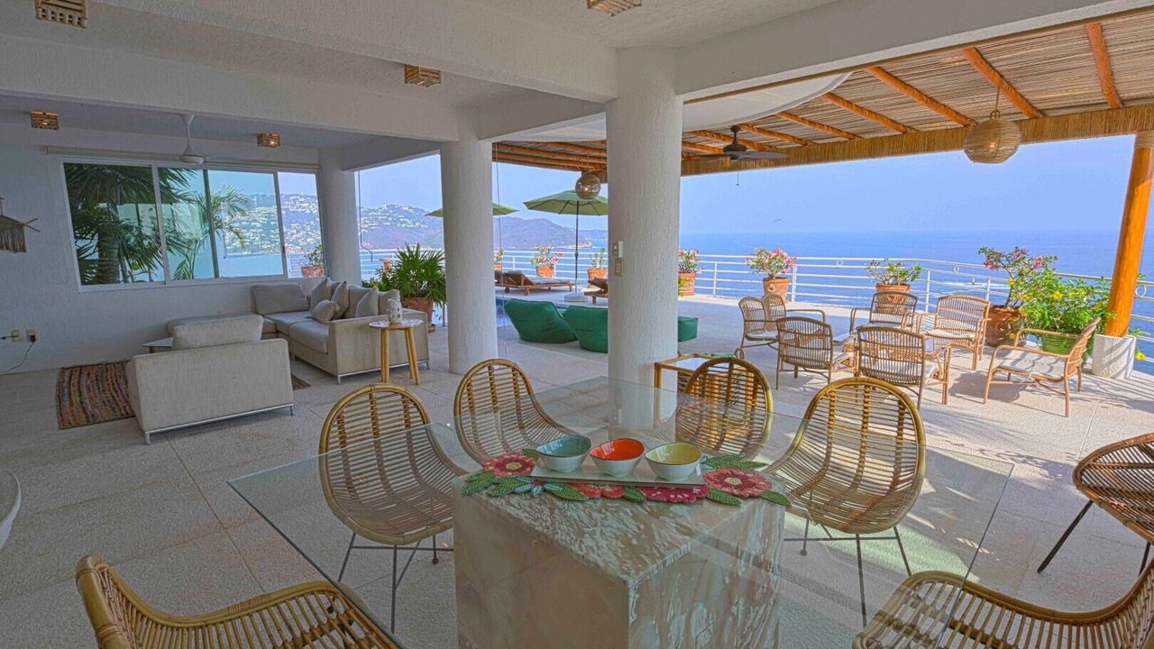 Photo of Outdoor in Caleta