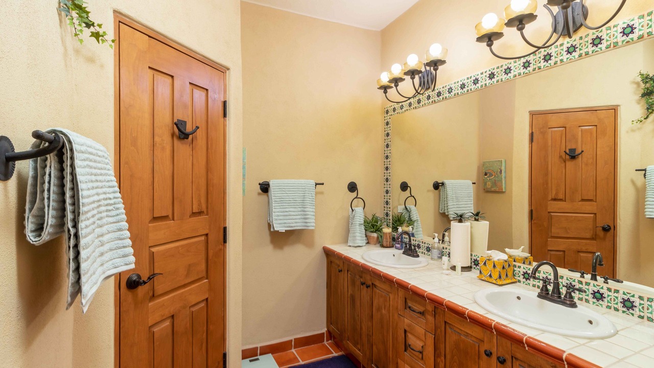 Photo of Bathroom in Nopolo