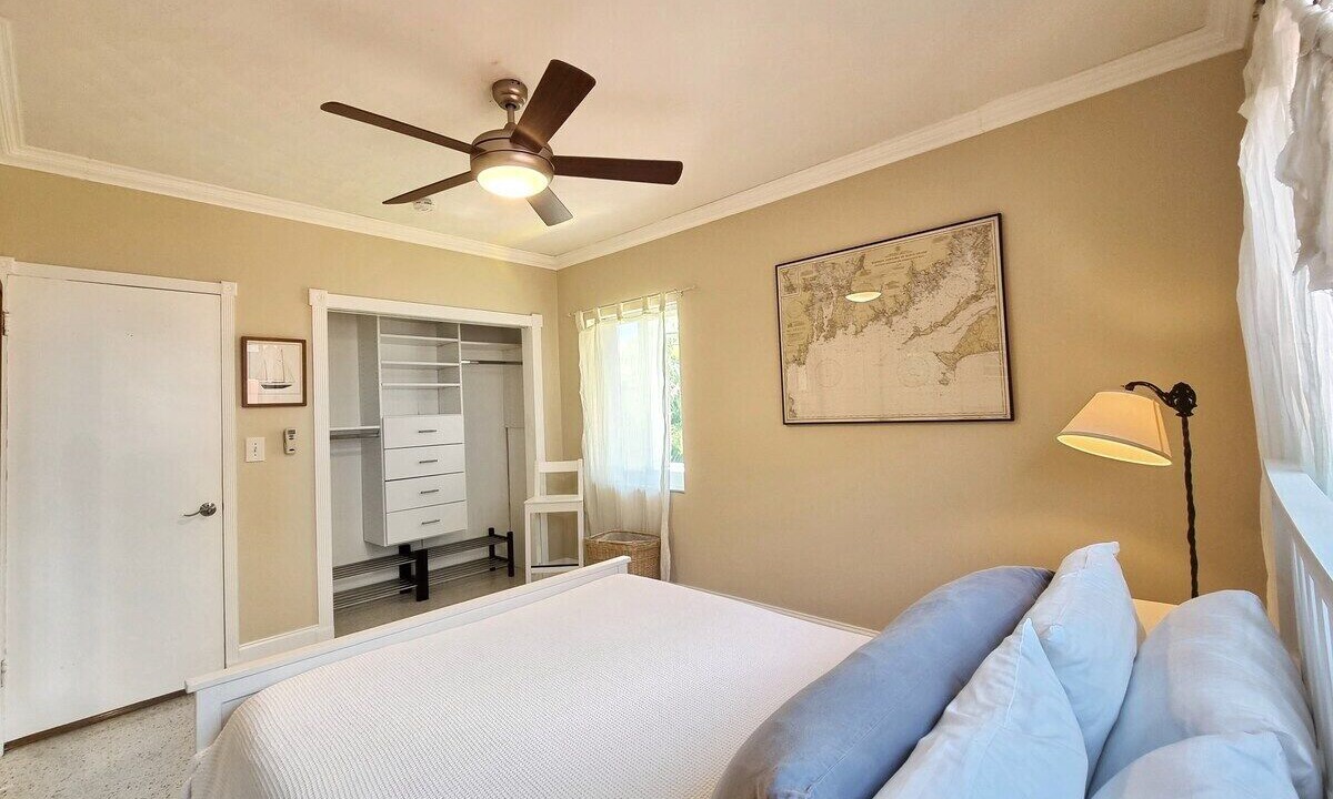 Photo of Bedroom in Middle River Terrace