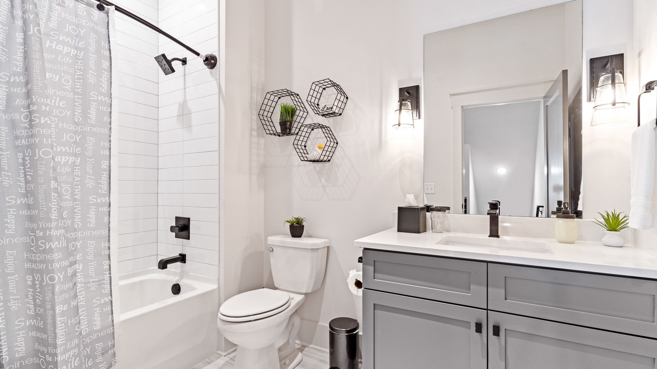 Photo of Bathroom in Greenwood