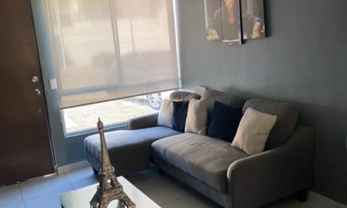 Photo of Livingroom in La Joya