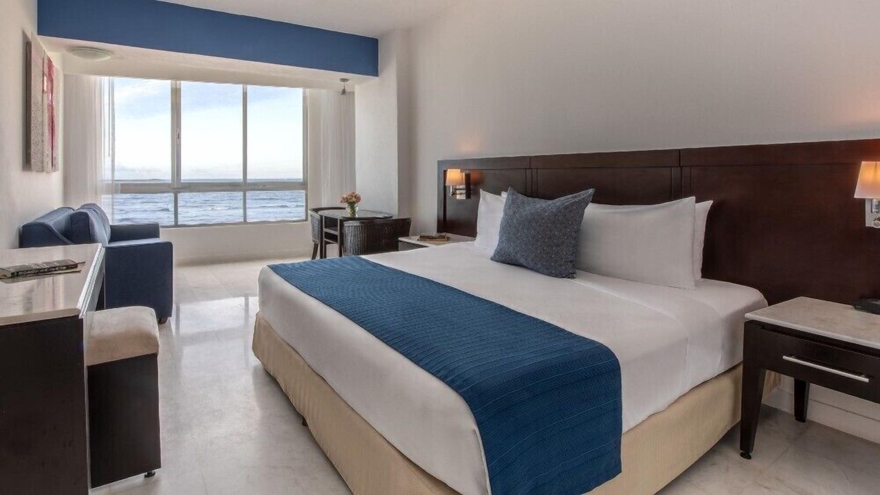 Photo of Livingroom in Marina Mazatlan