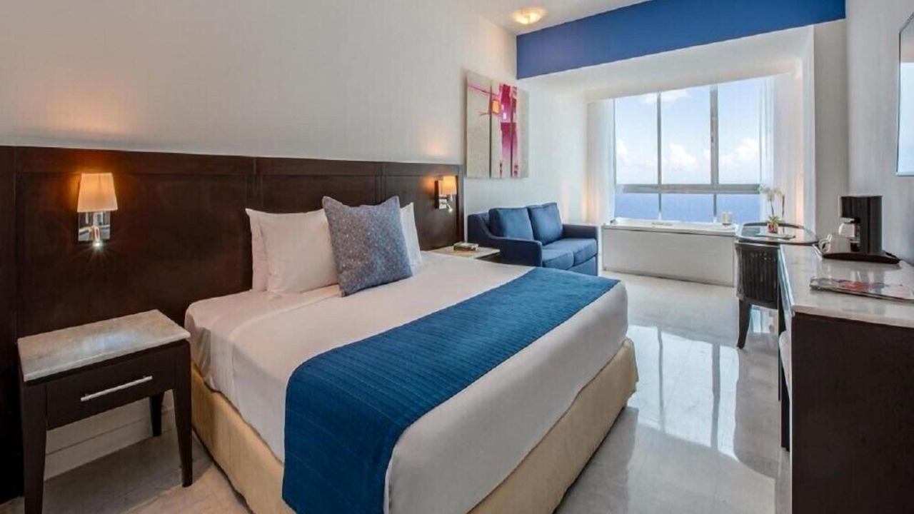 Photo of Livingroom in Marina Mazatlan