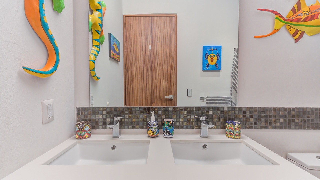 Photo of Bathroom in Romantic Zone