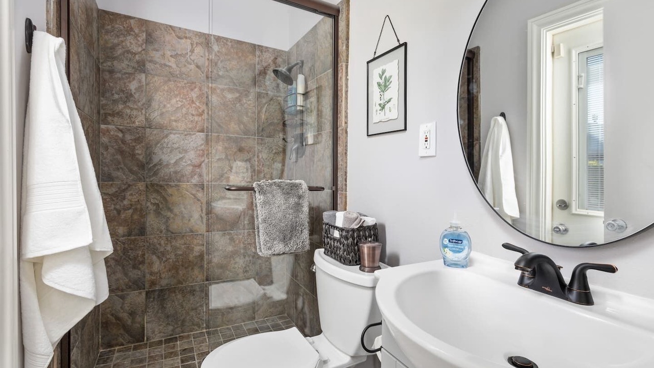 Photo of Bathroom in Scottsdale Highlands Estates