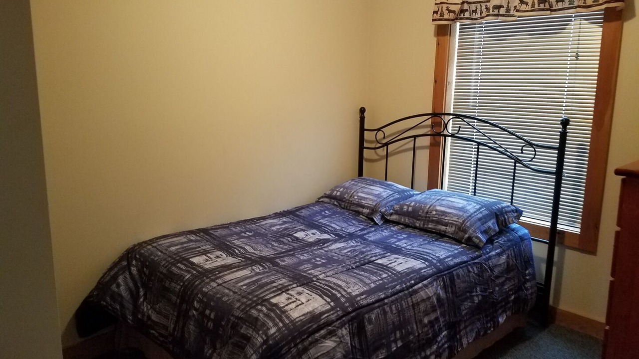 Photo of Bedroom in Northeast Somerset