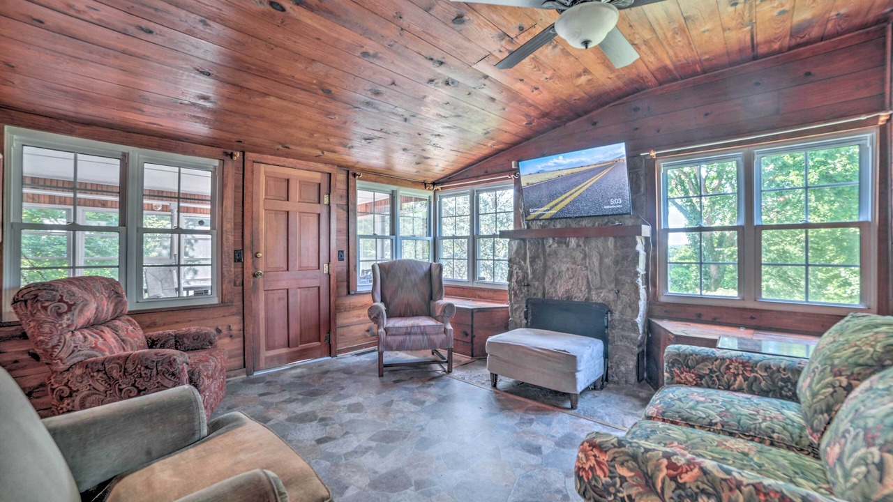 Photo of Livingroom in Dover