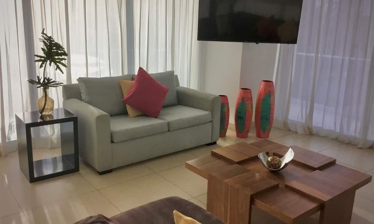 Photo of Livingroom in North Hotel Zone