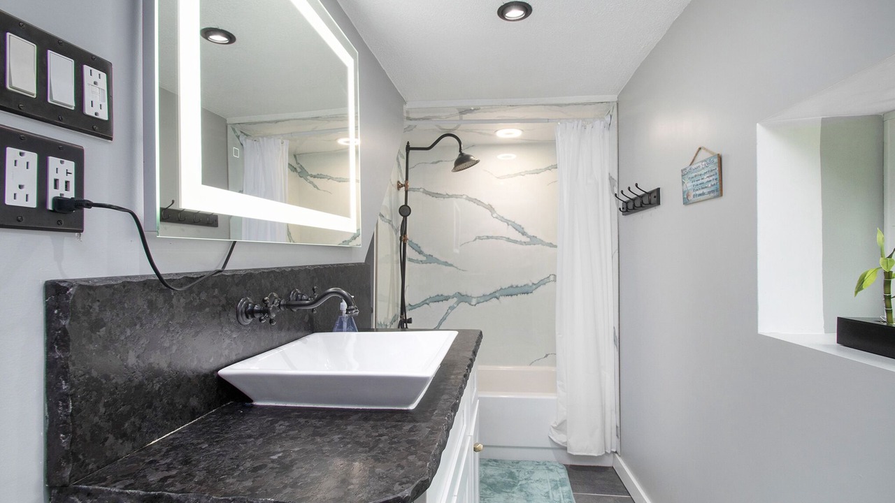 Photo of Bathroom in Elkhart