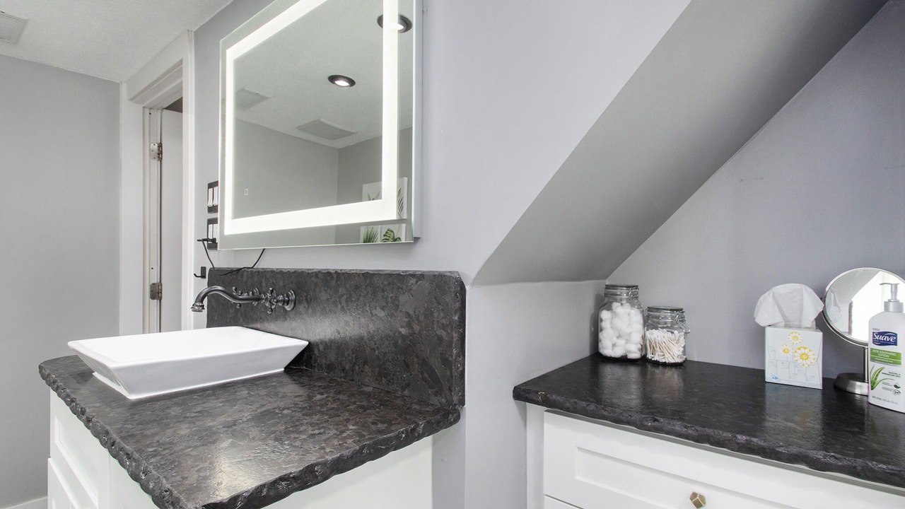 Photo of Bathroom in Elkhart
