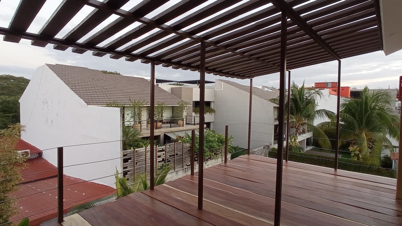 Photo of Patio Balcony in R