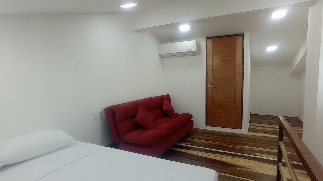 Photo of Bedroom in R