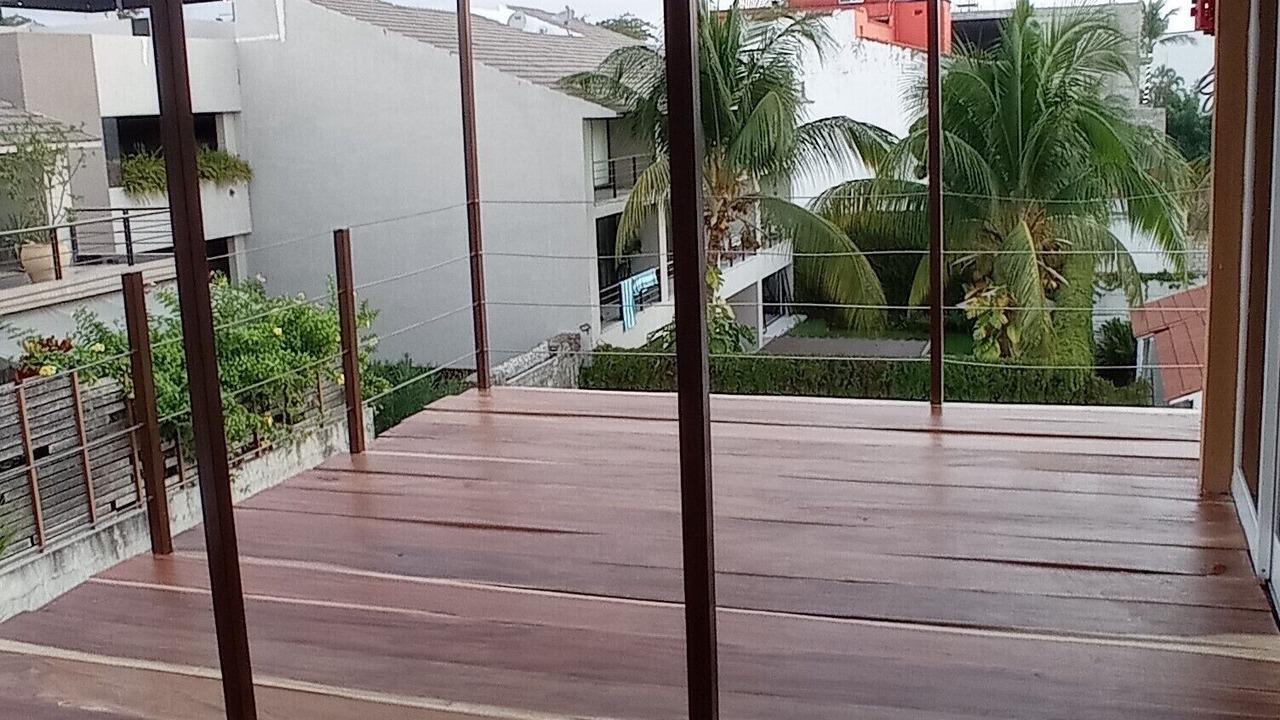 Photo of Patio Balcony in R