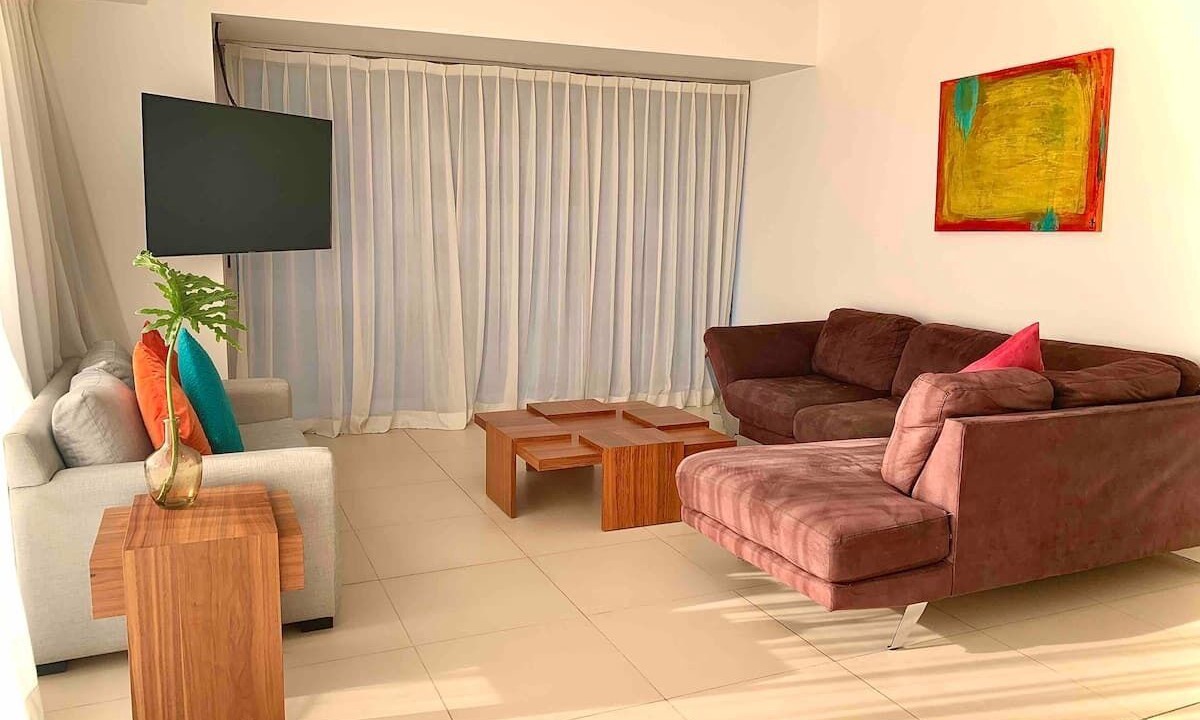 Photo of Livingroom in North Hotel Zone