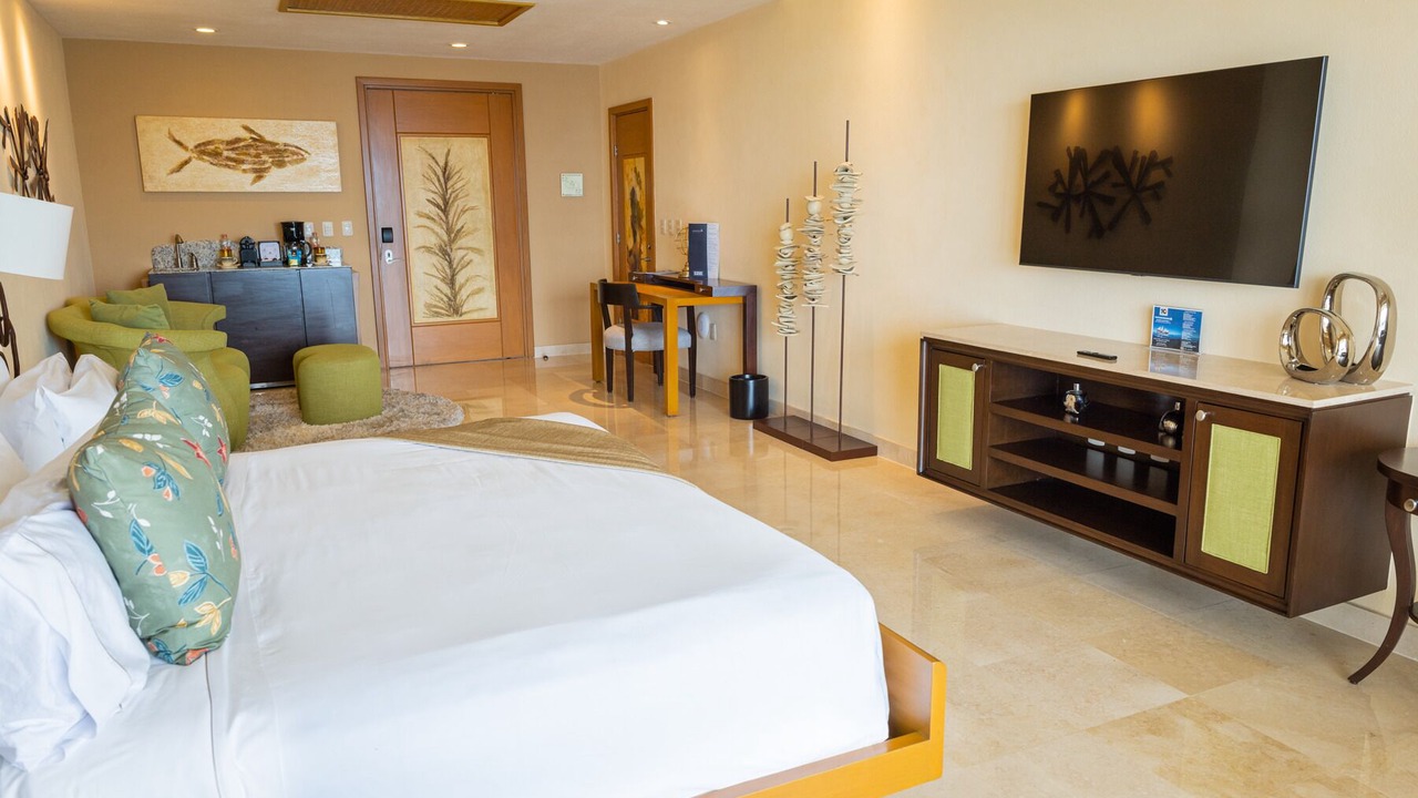 Photo of Bedroom in South Shore Hotel Area