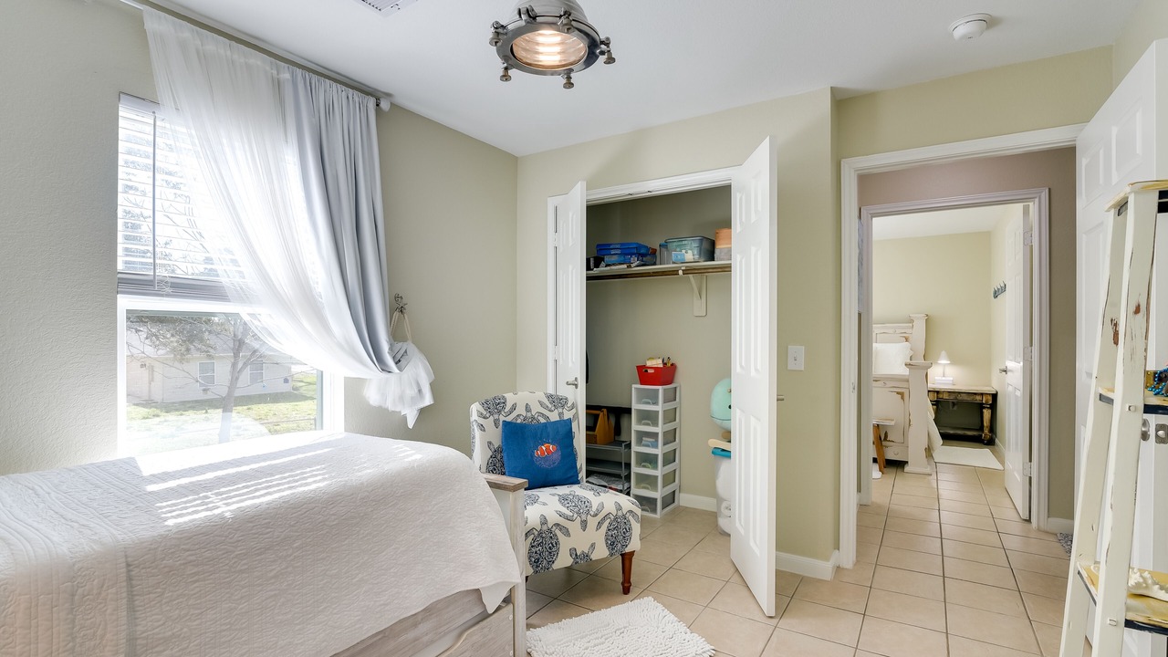 Photo of Bedroom in El Lago
