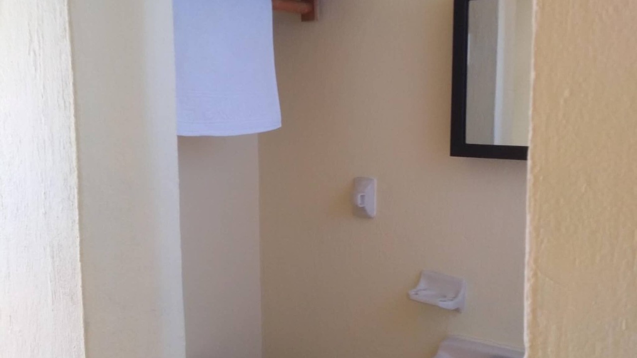 Photo of Bathroom in zona dos extendida
