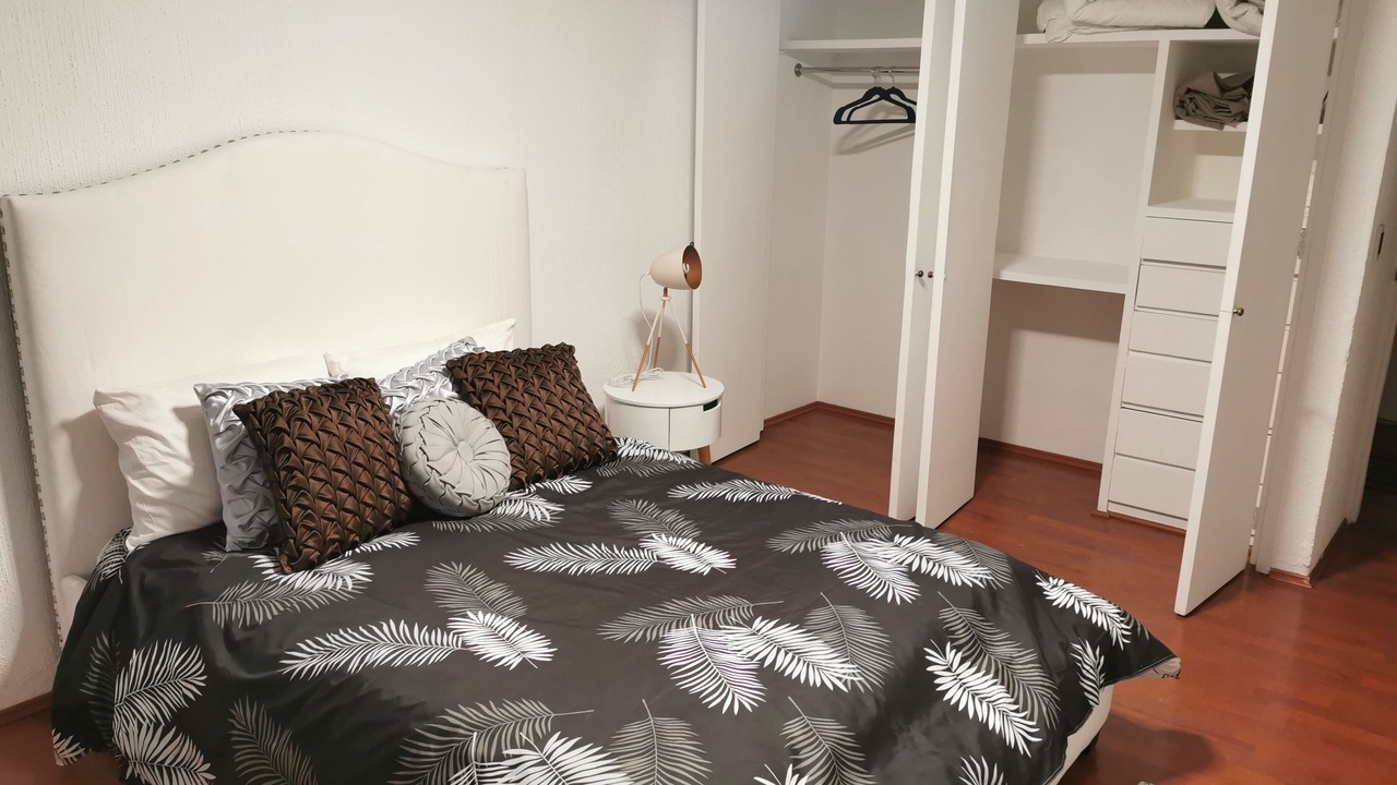 Photo of Bedroom in Del Valle