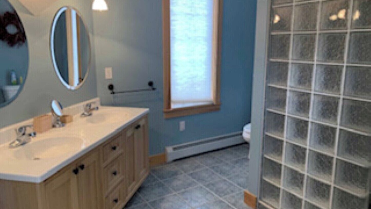 Photo of Bathroom in Carrabassett Valley
