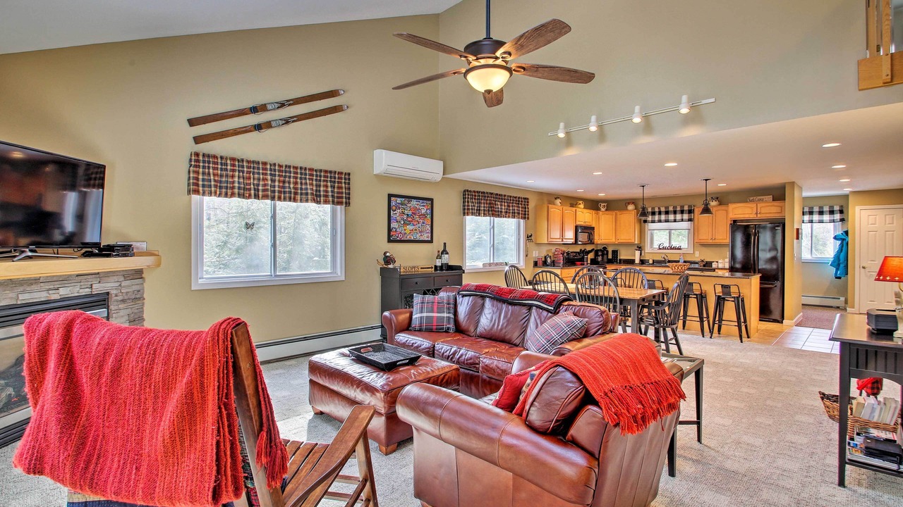 Photo of Livingroom in North Conway
