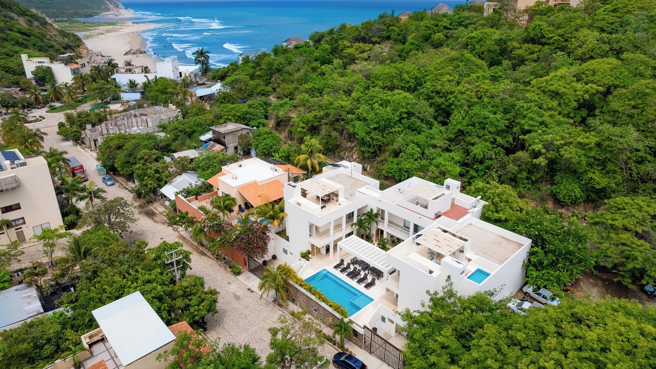Photo of Others in Santa Maria Huatulco