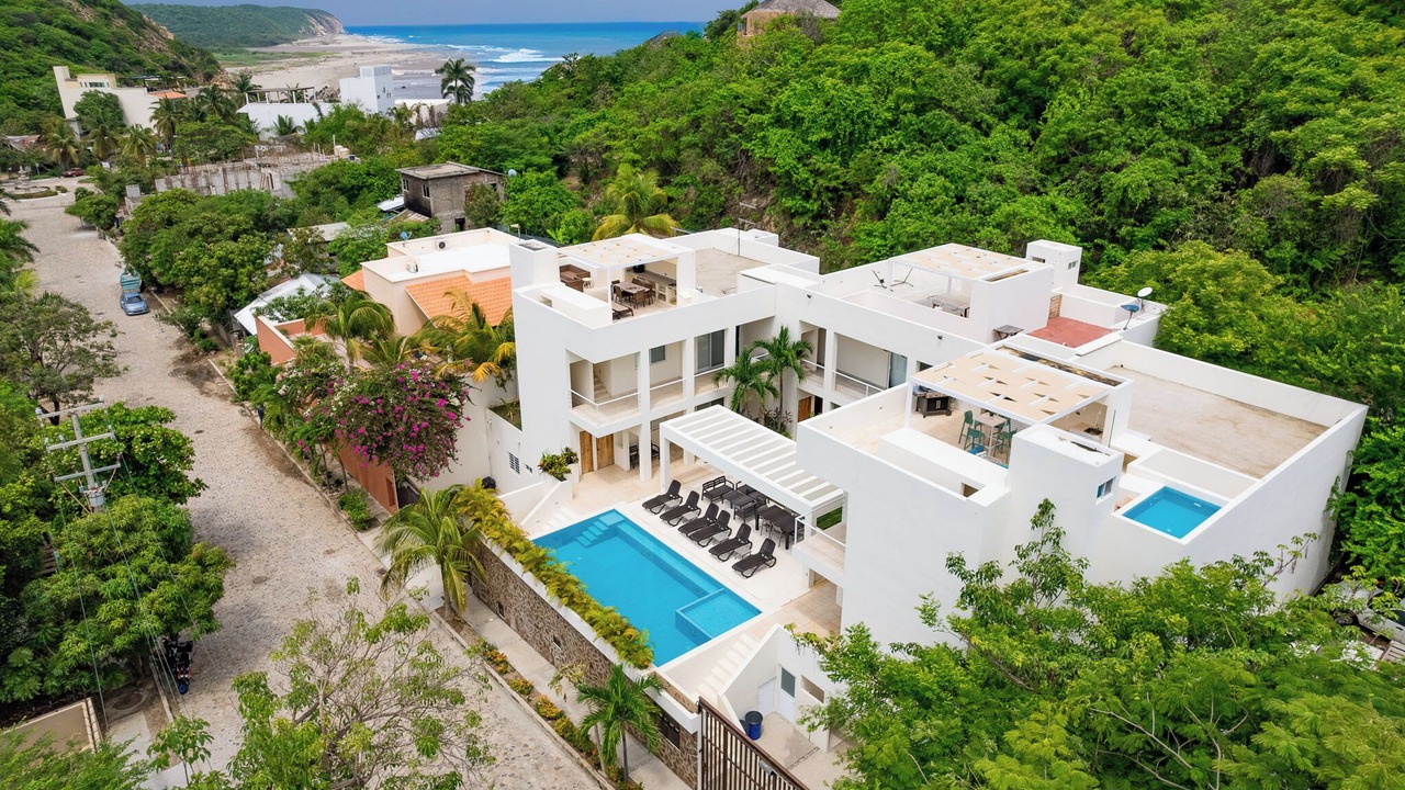Photo of Others in Santa Maria Huatulco