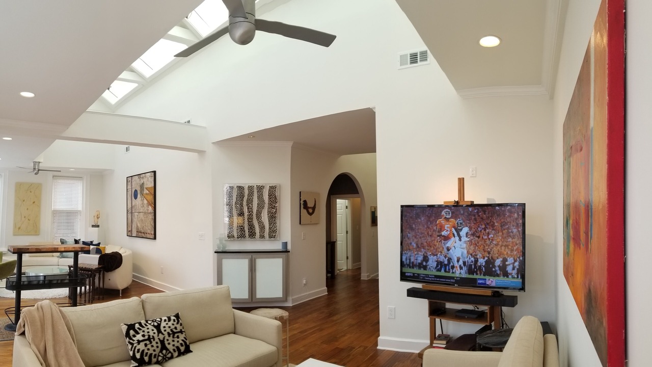 Photo of Livingroom in Downtown Memphis