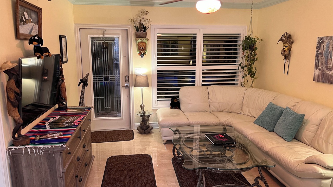 Photo of Bedroom in Wilton Manors