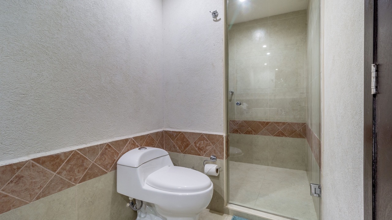 Photo of Bathroom in South Hotel Zone