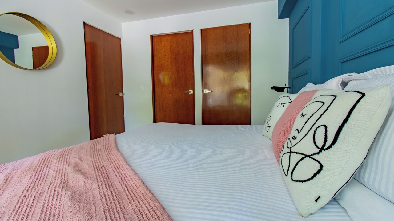 Photo of Bedroom in Anahuac