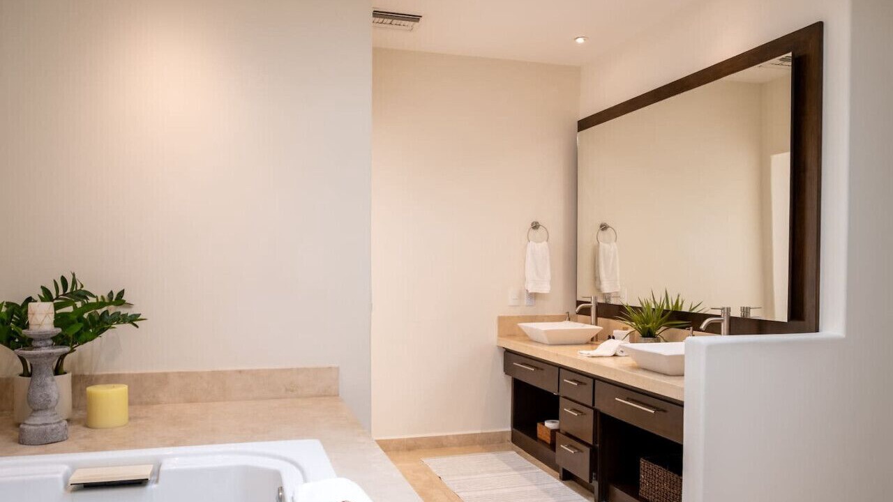 Photo of Bathroom in Zona Hotelera