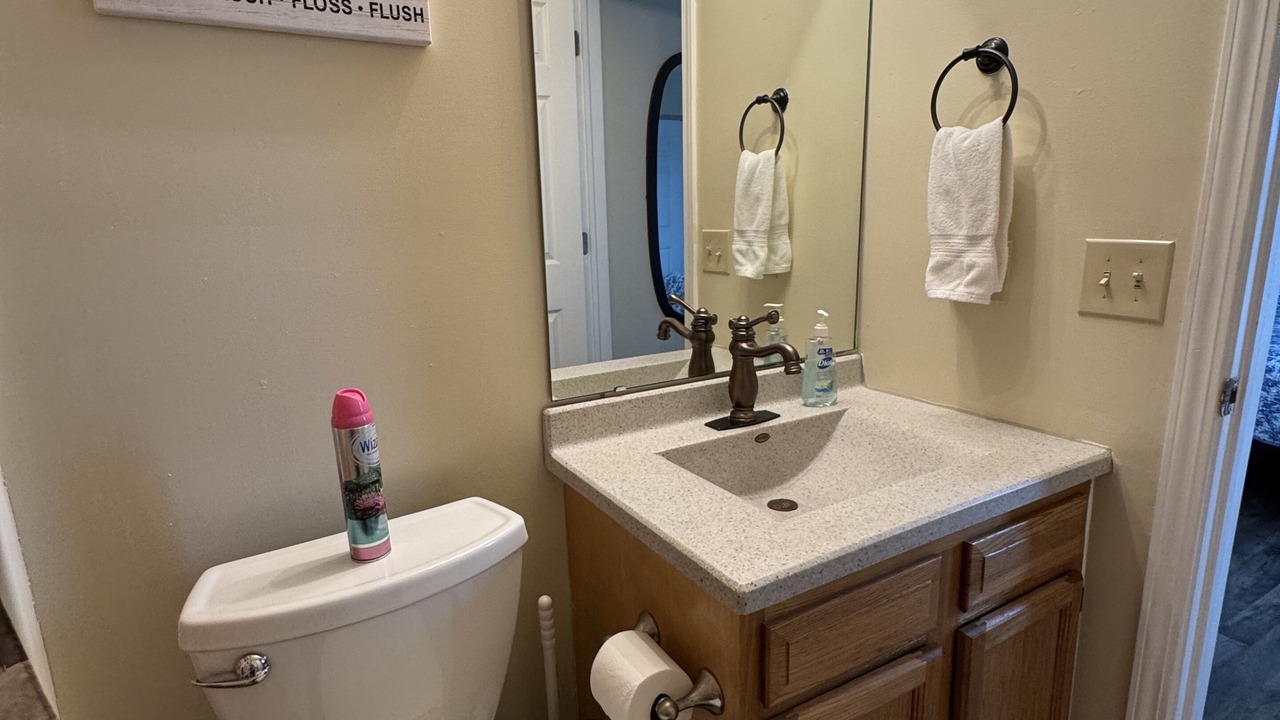 Photo of Bathroom in Dry Ridge