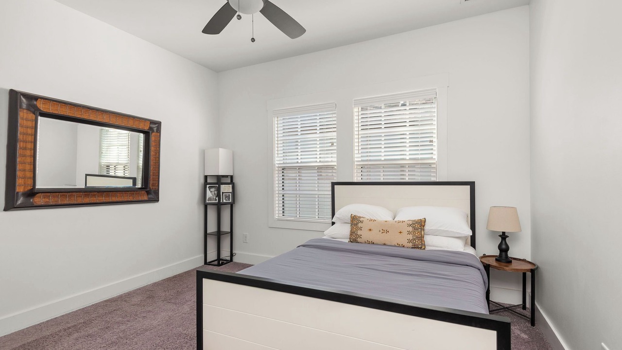 Photo of Bedroom in Shelby Hills