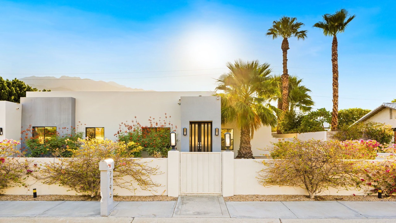 Photo of Outdoor in Desert Park Estates