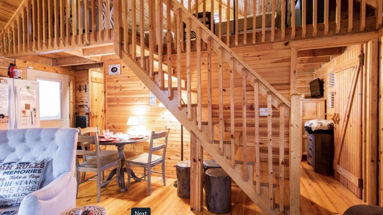 Photo of Livingroom in Birdseye