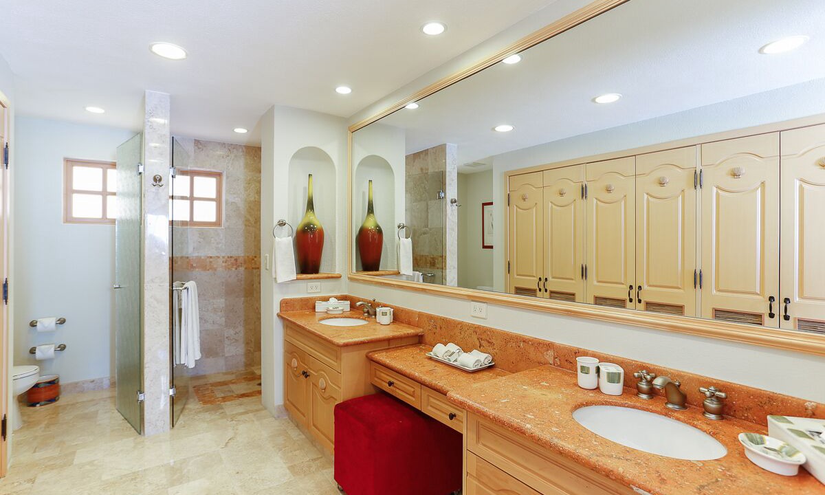 Photo of Bathroom in El Medano Ejidal