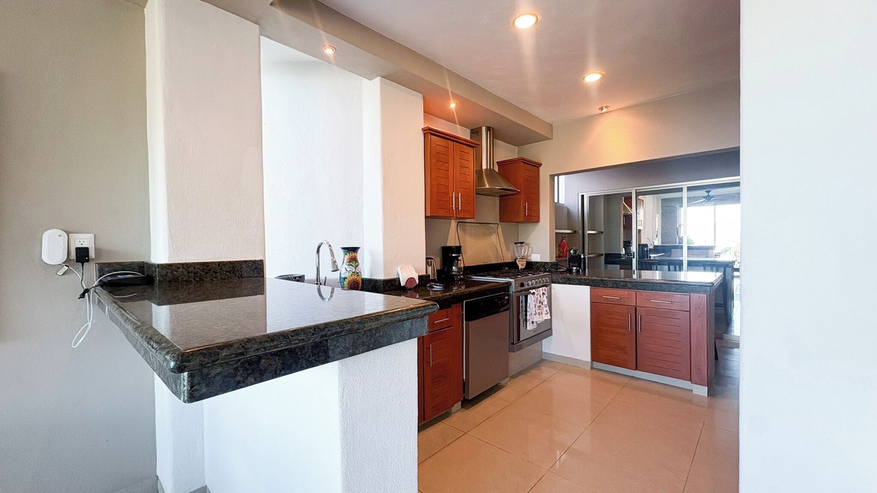 Photo of Kitchen in South Shore Hotel Area