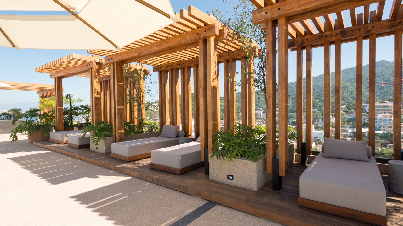 Photo of Patio Balcony in Romantic Zone