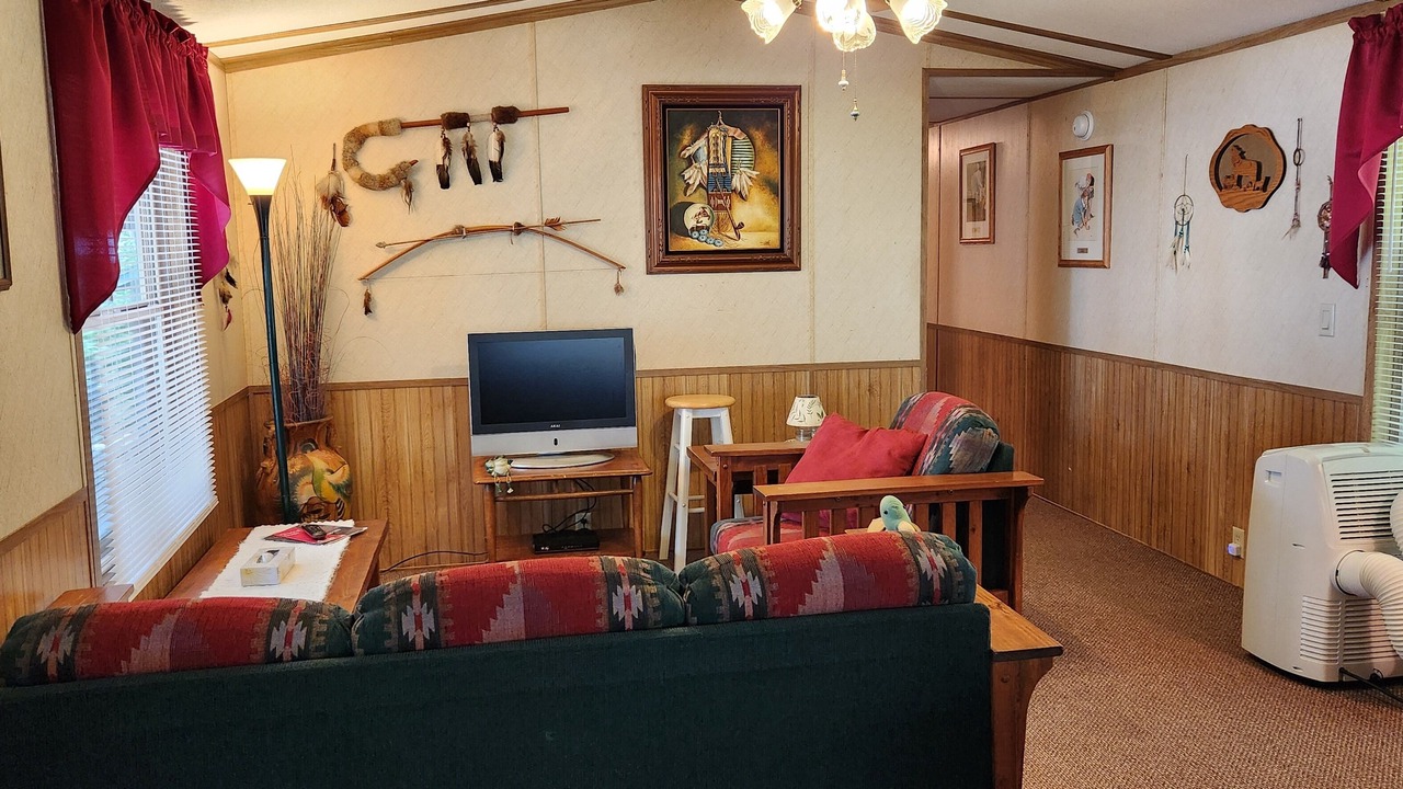 Photo of Livingroom in Eagle Lake