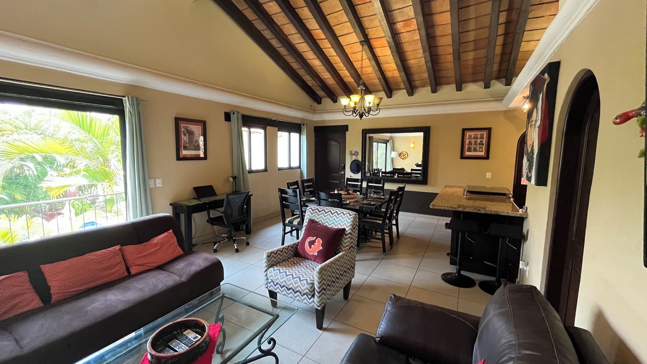 Photo of Livingroom in North Hotel Zone