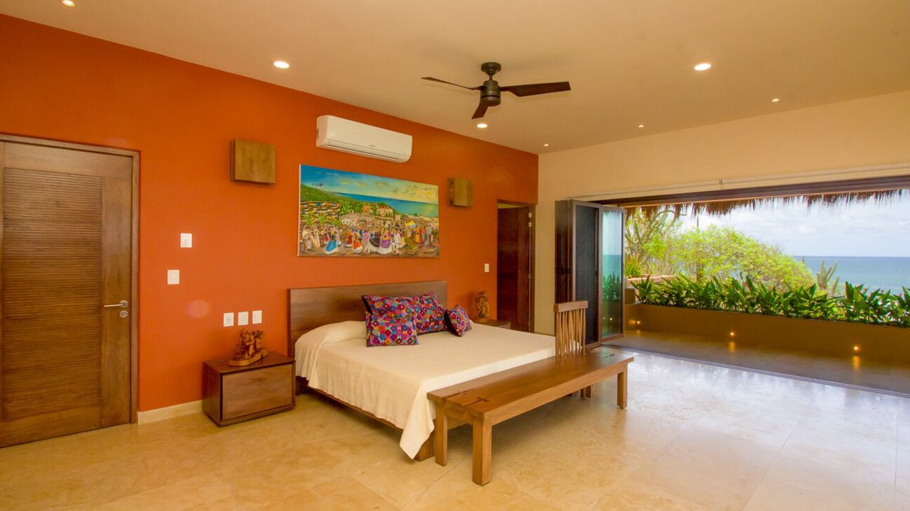 Photo of Bedroom in Santa Maria Huatulco