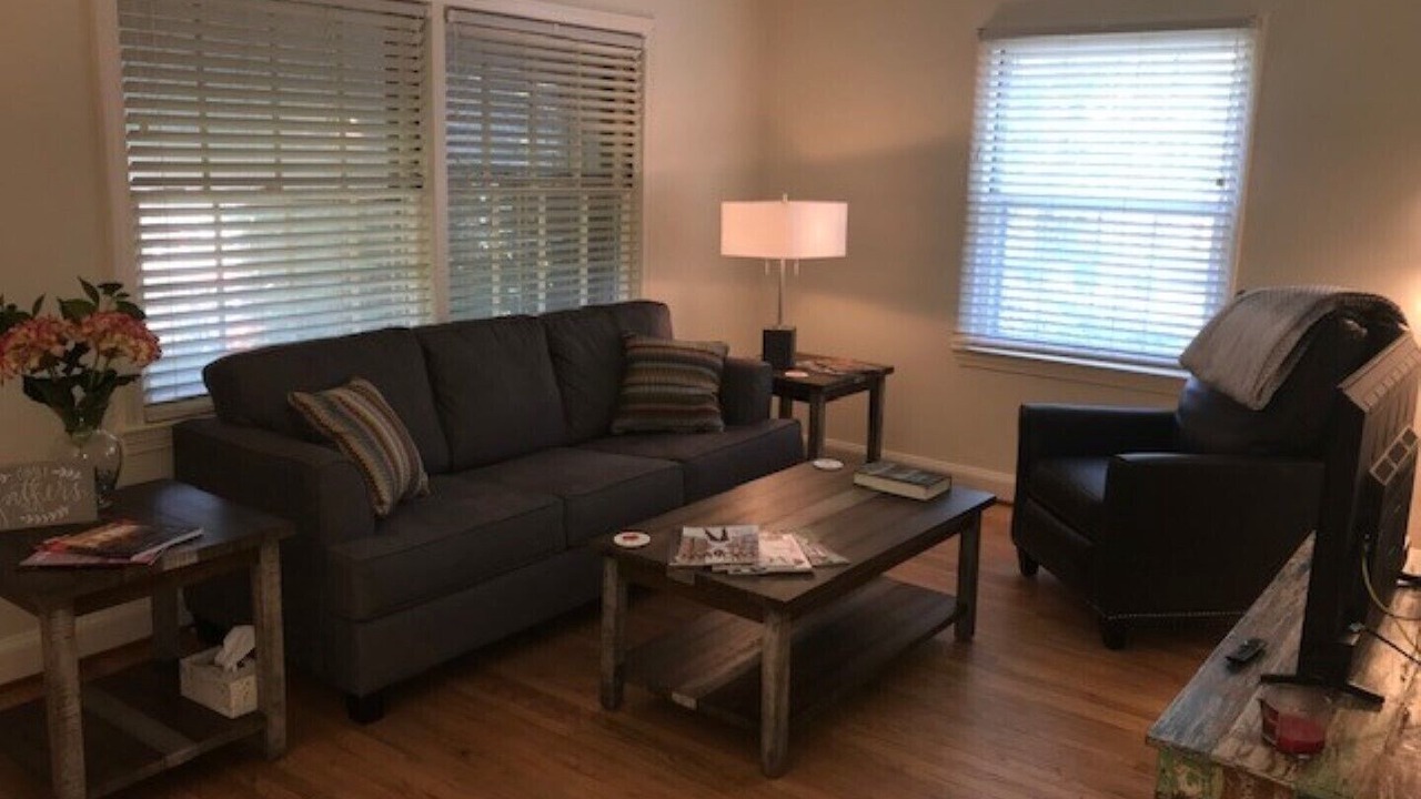 Photo of Livingroom in Crescent Hill