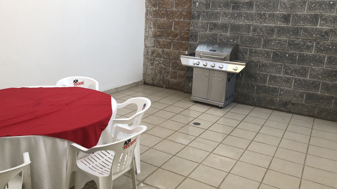 Photo of Outdoor in Ameca