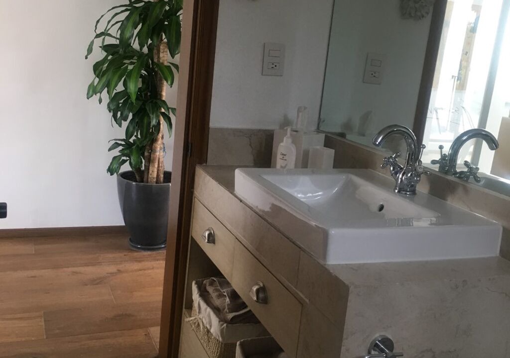 Photo of Bathroom in Lomas Virreyes